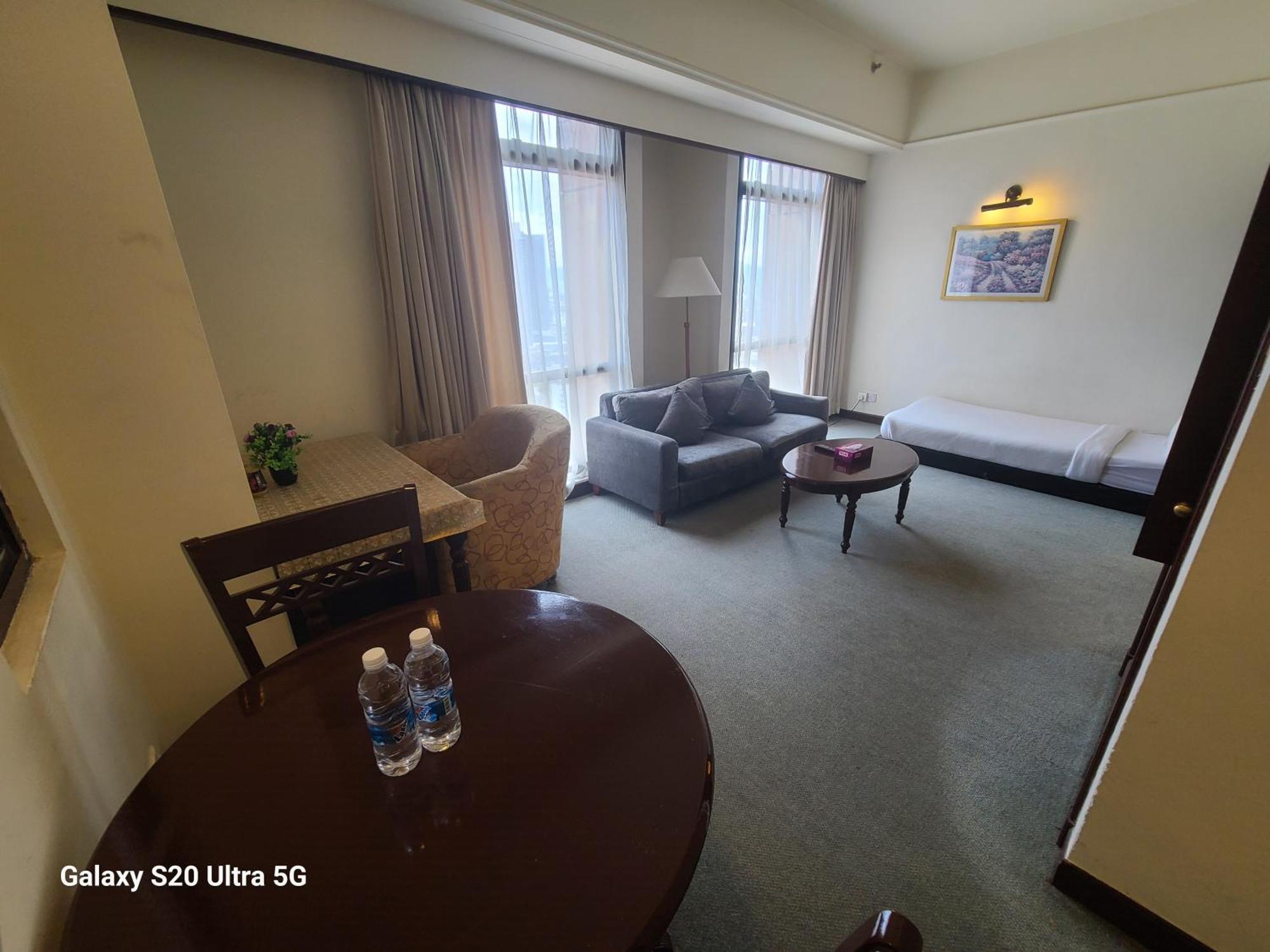 Kl Time Square Hotal Sarvice Suite Kuala Lumpur Dış mekan fotoğraf
